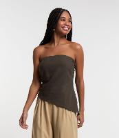 Blusa Tomara que Caia em Linho com Barra Assimétrica - 2