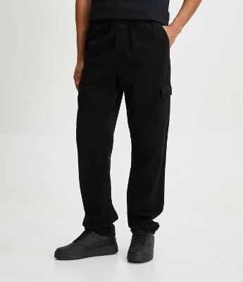 Calça Cargo em Sarja com Cós Elástico e Bolsos Laterais