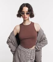 Blusa sem Manga em Ribana com Barra Arredondada - 1