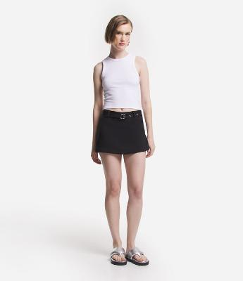 Short Saia Alfaiatado com Cinto de Fivela Quadrada