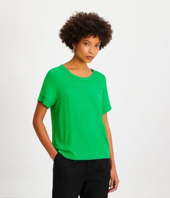 Camiseta em Viscose com Recortes