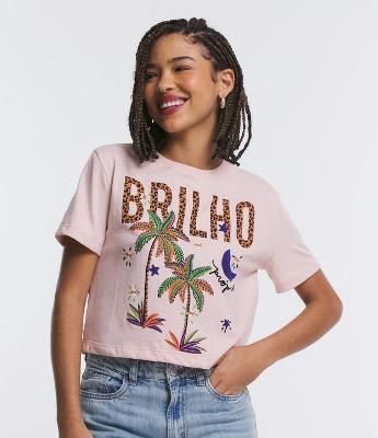 Blusa em Meia Malha com Estampa Lettering Brilho e Paisagem Coqueiros