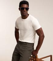 Camiseta Regular em Algodão Texturizado com Gola Redonda - 4