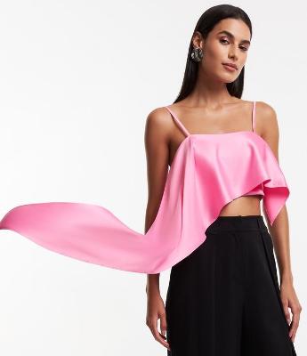 Blusa Acetinada de Alça com Ponta Alongada na Lateral