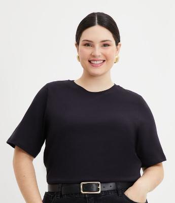 Camiseta Básica em Algodão Curve & Plus Size