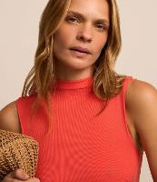 Blusa sem Manga em Viscose com Gola Alta e Textura Canelada - 2