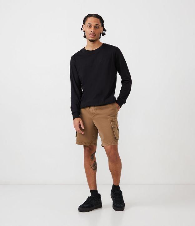 Bermuda em Algodão com Cós Elástico e Bolsos Cargo - 1