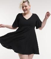 Vestido Curto em Crepe com Manga Ampla Curve & Plus Size - 3