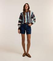 Short Jeans Clássico com Cintura Média - 2