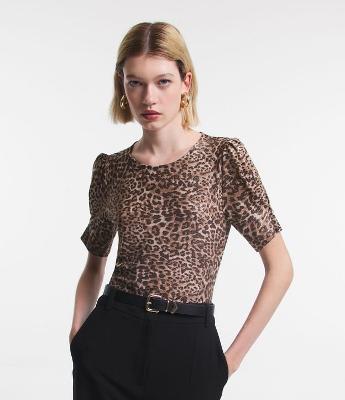 Blusa Manga Bufante em Viscose com Pintas de Onça Estampadas
