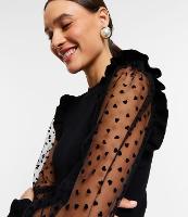 Blusa em Tricô com Babado na Cava e Punhos e Mangas Transparentes - 1