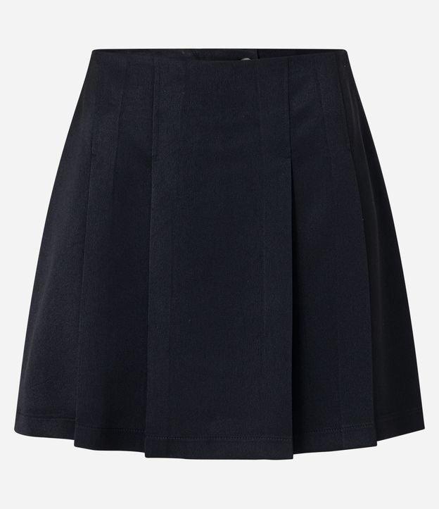 Short Saia em Tecido Acetinado com Pregas e Fechamento em Zíper - 2