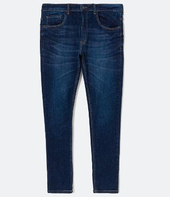 Calça Skinny Básica Jeans com Bolsos