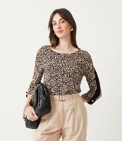 Blusa em Viscolycra com Estampa Animal Print e Recorte Vazado no Ombro - 1