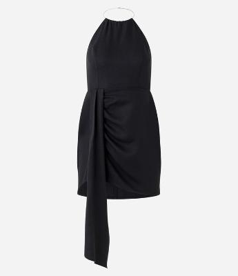 Vestido Curto em Crepe com Argola no Decote Halter e Faixa Caída