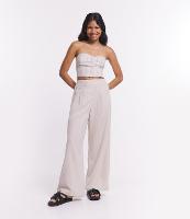 Calça Reta em Linho com Pregas e Bolso Faca - 1