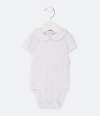 Body Infantil em Suedine com Gola Boneca e Bordado de Flores - Tam RN a 18 Meses