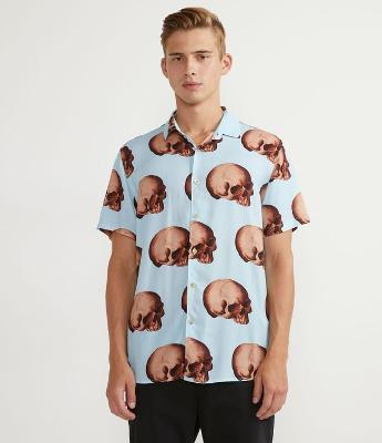 Camisa Manga Curta em Viscose com Estampa De Caveira