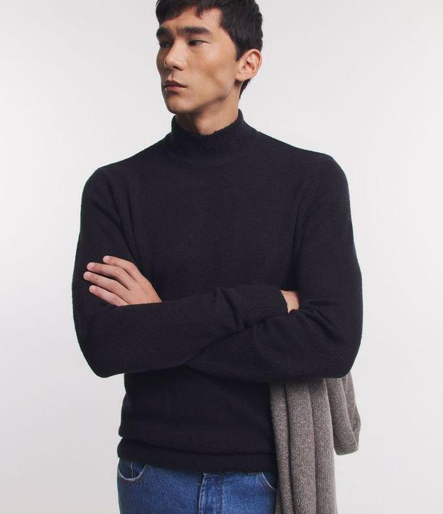 Blusão Fechado Comfort em Lã Acrílica com Gola Alta e Textura - 1