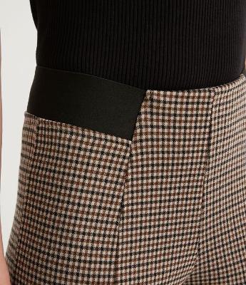 Calça Legging com Estampa Xadrez e Elástico Contrastante