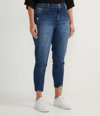 Calça Skinny Jeans com Puídos e Barra Desfiada