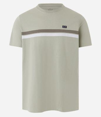 Camiseta Regular em Algodão com Estampa de Listras e Etiqueta Frontal