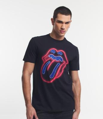 Camiseta em Meia Malha com Estampa Rolling Stones Frente e Costas