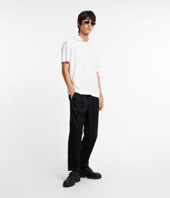 Calça Ballon em Sarja com Prega e Zíper