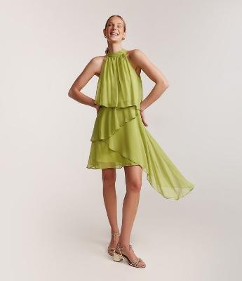 Vestido em Chiffon com Babados Assimétricos