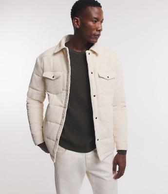 Jaqueta Puffer em Veludo Cotele e Dois Bolsos com Lapela