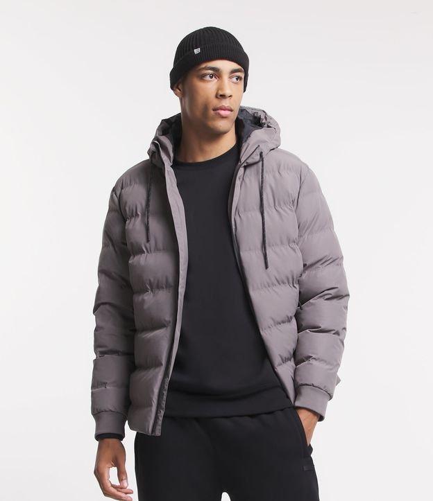 Jaqueta Puffer Esportiva sem Costura com Capuz - 1