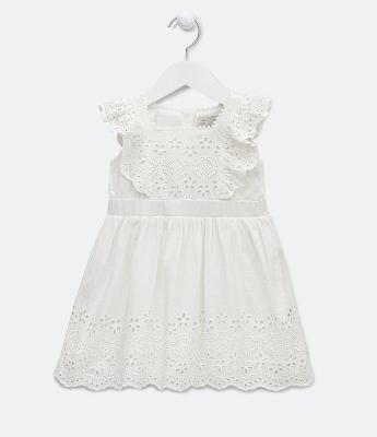 Vestido Infantil com Bordados Boroderie - Tam 1 a 5 Anos