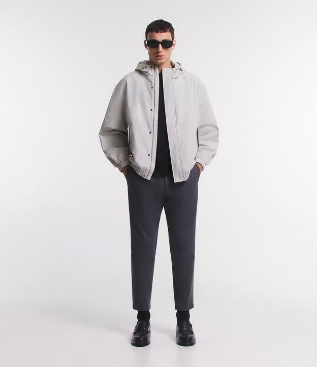 Jaqueta Gola Alta com Capuz e Bolsos com Botões - 1