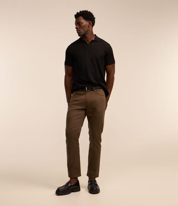 Calça Slim Cropped em Sarja com Bolsos - 2