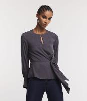 Blusa em Viscose Jacquard Cobra com Manga Bufante e Amarração Frontal - 2