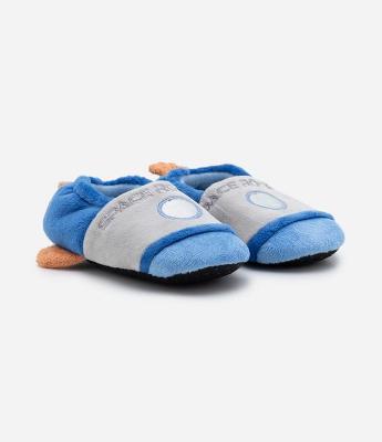 Pantufa Fechada Infantil em Fleece com Bordado Foguetinho - Tam 19/20 ao 27/28