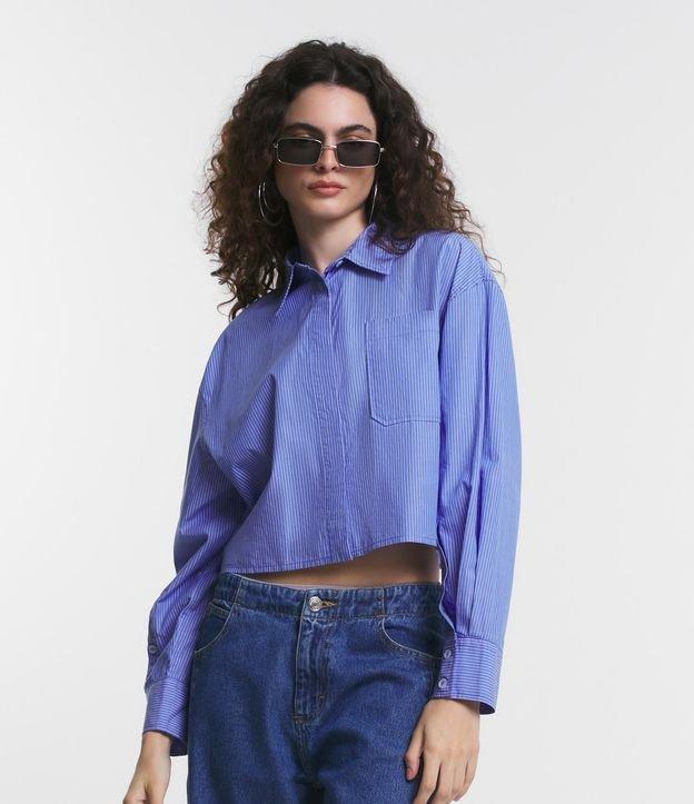 Camisa Cropped em Tricoline Listrada com Bolso Frontal - 1