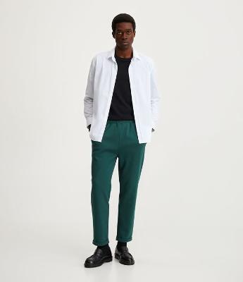 Calça Jogger em Sarja com Cós Elástico e Barra Dobrada