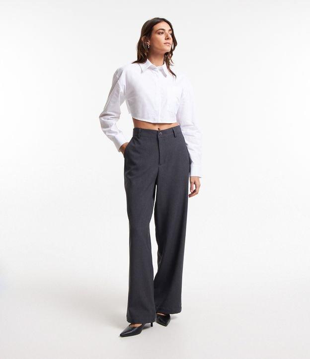 Calça Reta em Alfaiataria com Bolsos - 1