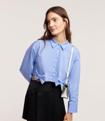 Camisa Cropped em Tricoline com Laços na Barra