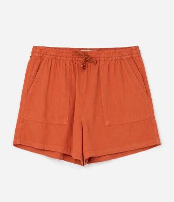 Short Comfy em Sarja Leve com Liocel Amarração no Cós e Bolsos Curve & Plus Size