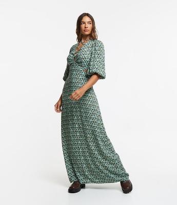 Vestido New Midi em Viscose com Estampa Tropical e Amarração nas Costas