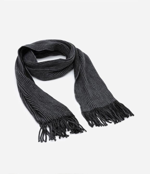 Cachecol em Tricô com Franjas e Efeito Mescla - 1