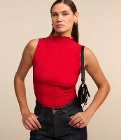 Blusa sem Manga em Tecido Texturizado com Golinha Alta - 2