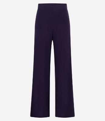 Calça Pantalona em Ribana com Textura Canelada e Cós Elástico