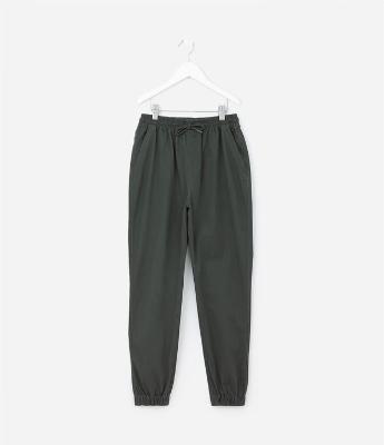 Calça Jogger Infantil em Sarja - Tam 5 a 14 anos