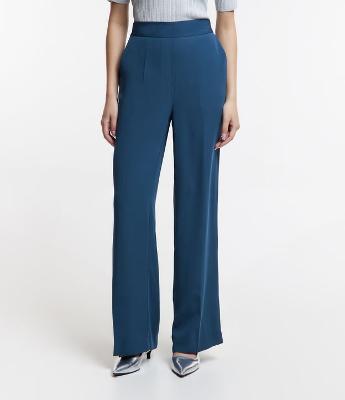 Calça Wide Leg Alfaiatada com Cós Elástico