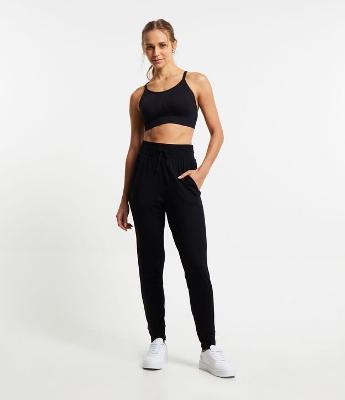 Calça Esportiva Jogger em Viscose com Amarração