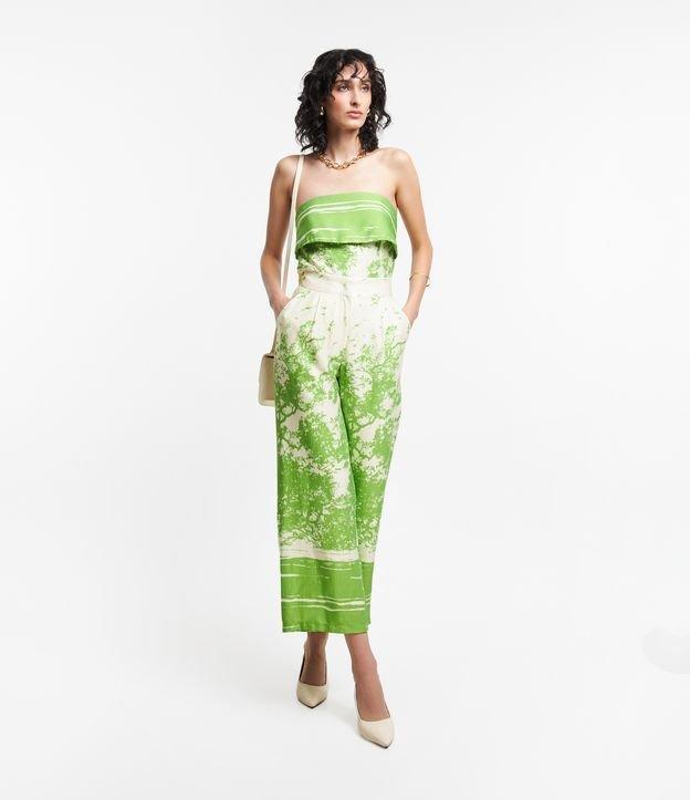 Calça Reta em Crepe com Pregas e Estampa Abstrata - 1