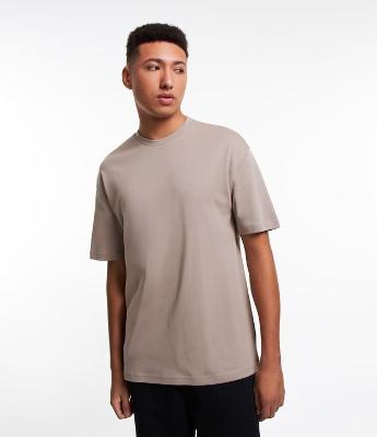 Camiseta Relaxed Básica em Algodão Malhão
